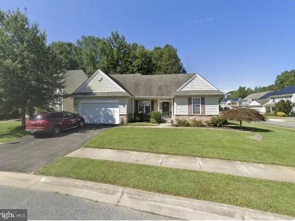 231 Foxglove Loop, Bear, DE 19701
