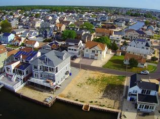 63 Bay Shore Dr, Toms River, NJ 08753