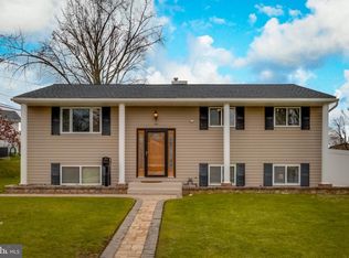 400 Crisfield Rd, Middle River, MD 21220