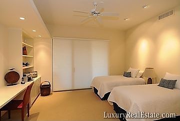 2nd image of 7562 E Club Villa Cir