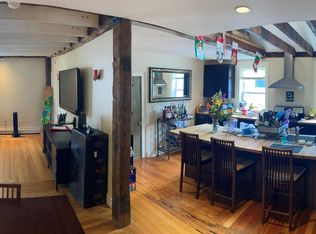 183 Vinton St #2, Providence, RI 02909