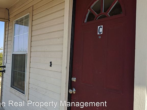 2nd image of 524 Ingram St APT C