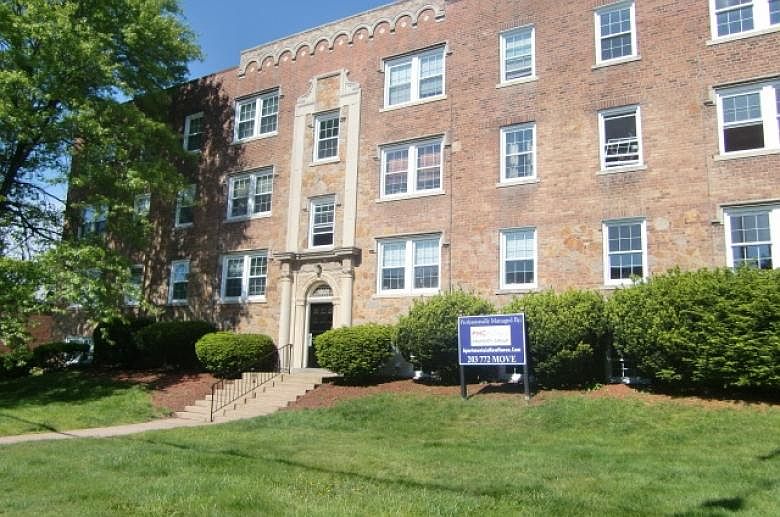 1st image of 1217 Whitney Ave #1517870
