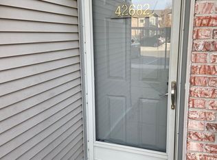42682 Lilley Pointe Dr #221, Canton, MI 48187