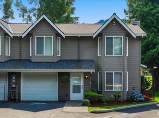 321 SE Orchard Dr APT 13, North Bend, WA 98045