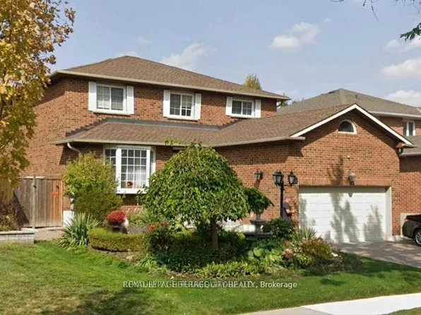 37 Crystal Dr N #Basement, Richmond Hill, ON L4C 7Y5