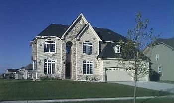 1st image of 833 Bennett Dr
