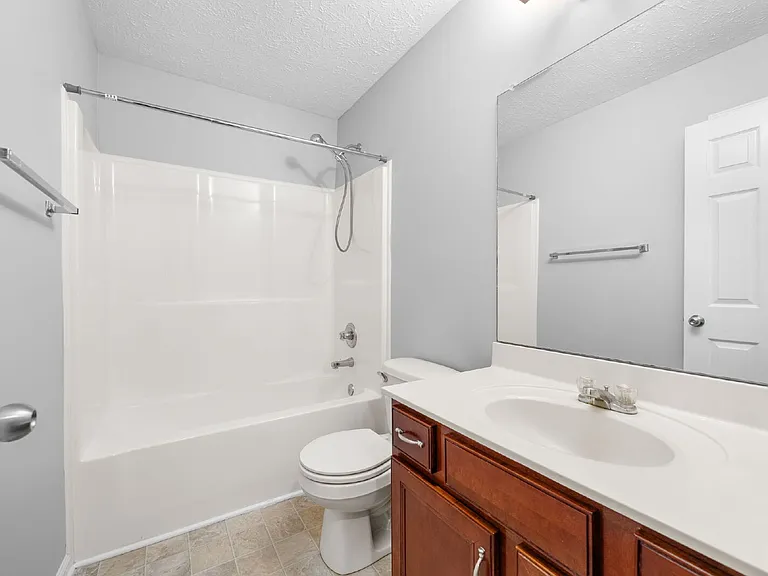 1626 Autumn Dr — Photo 22
