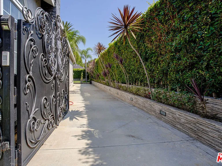 2228 Nella Vista Ave — Photo 4