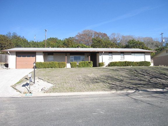 2nd image of 211 Poco Vista Dr