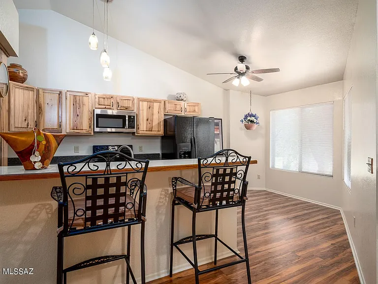 1691 W Midvale Village Dr — Photo 18