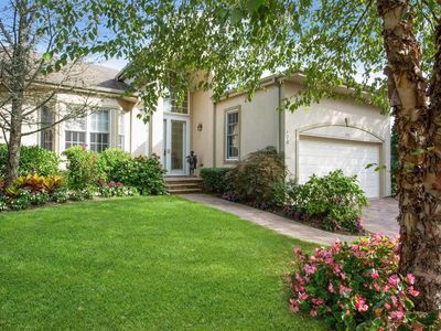 100 Madeira Blvd, Melville, NY, 11747