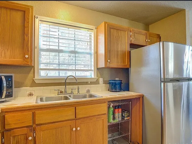 23030 S State Highway 123 — Photo 15