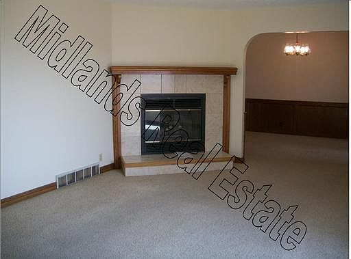 2nd image of 4215 Bob White Cir