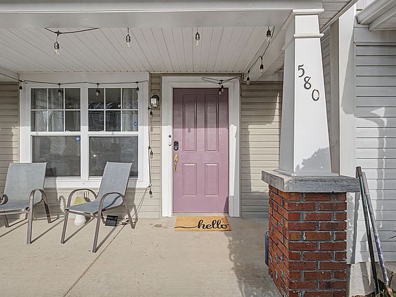 3rd image of 580 Bradburn Village Cir