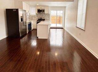401 W Ruscomb St, Philadelphia, PA 19120