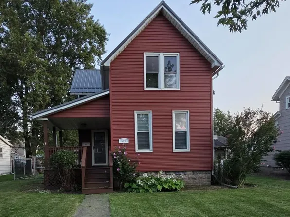 527 Woodland Ave, Willard, OH 44890