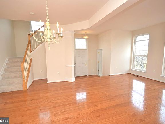 5th image of 6215 William Edgar Dr