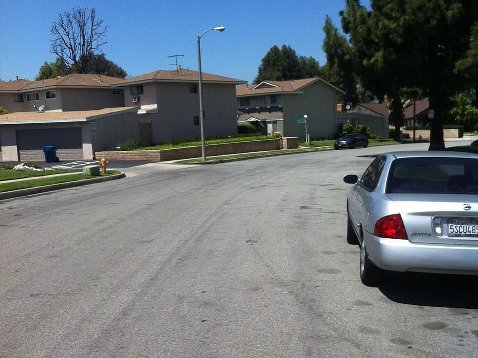 2nd image of 1615 Greencastle Ave APT F