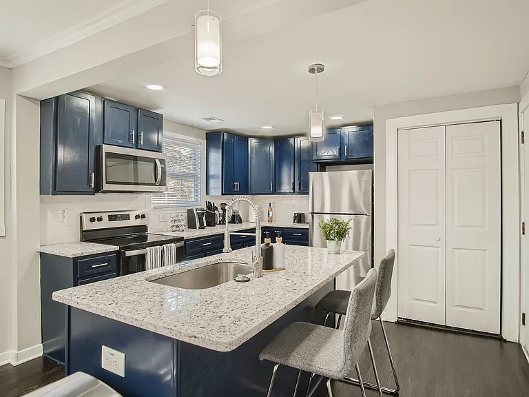 1865 Broadwell St SW — Photo 11