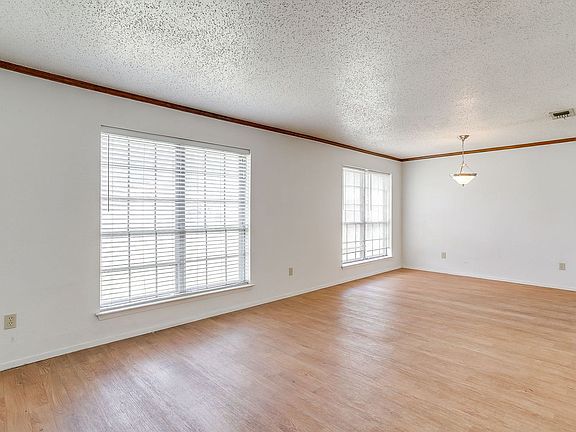 4th image of 7221 Church Park Dr