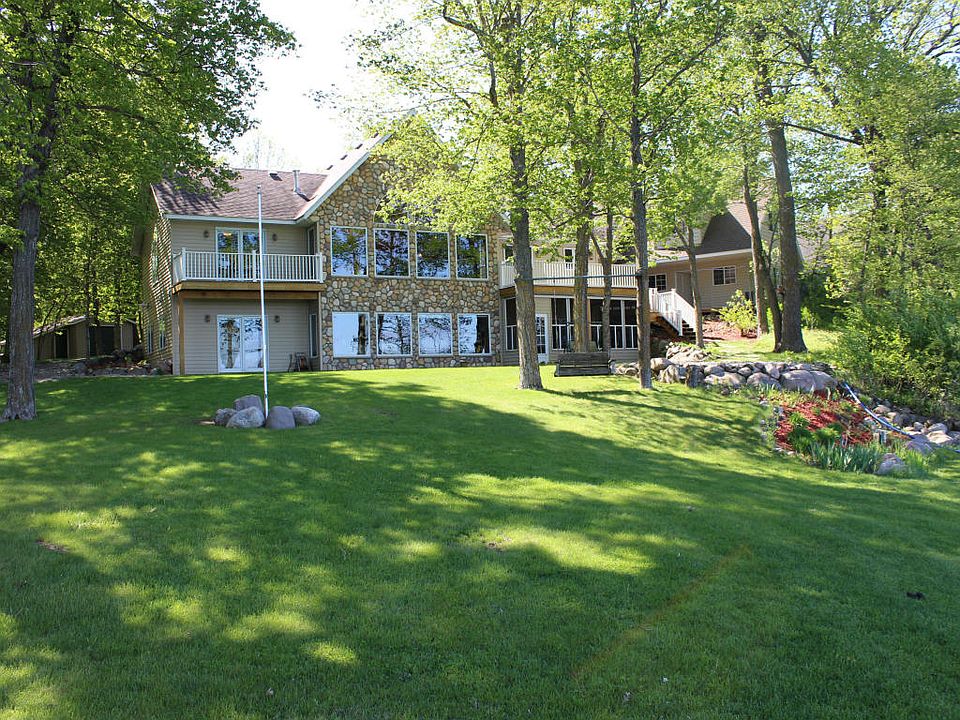 1st image of 13142 Maple Circle Dr SE