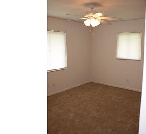 3rd image of 218 SE 2nd St