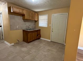 1411 Mayes St W, Jackson, MS 39213