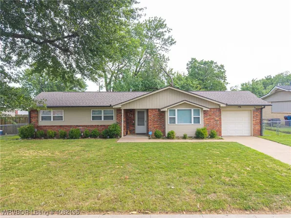 125 Georgetown Ln, Fort Smith, AR 72908