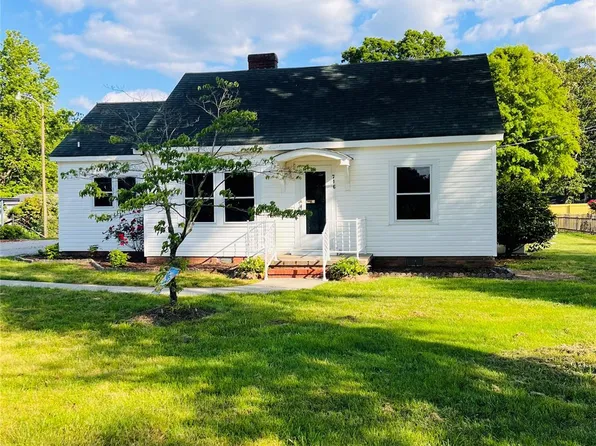 716 E Union St, Marshville, NC 28103
