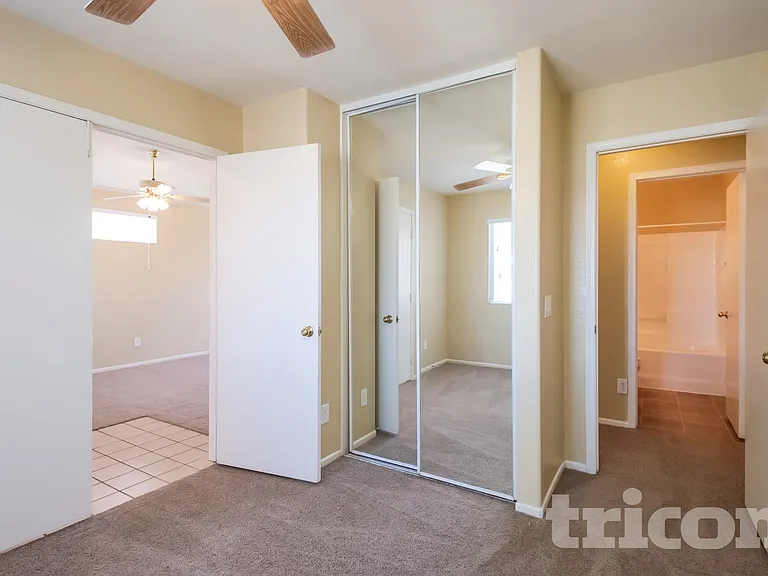 16169 W Buchanan St — Photo 11