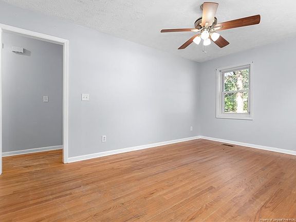 5th image of 3107 Wedgewood Dr