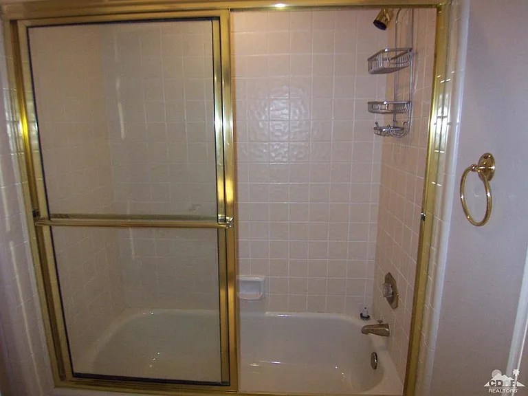 195 Desert Lakes Dr — Photo 22