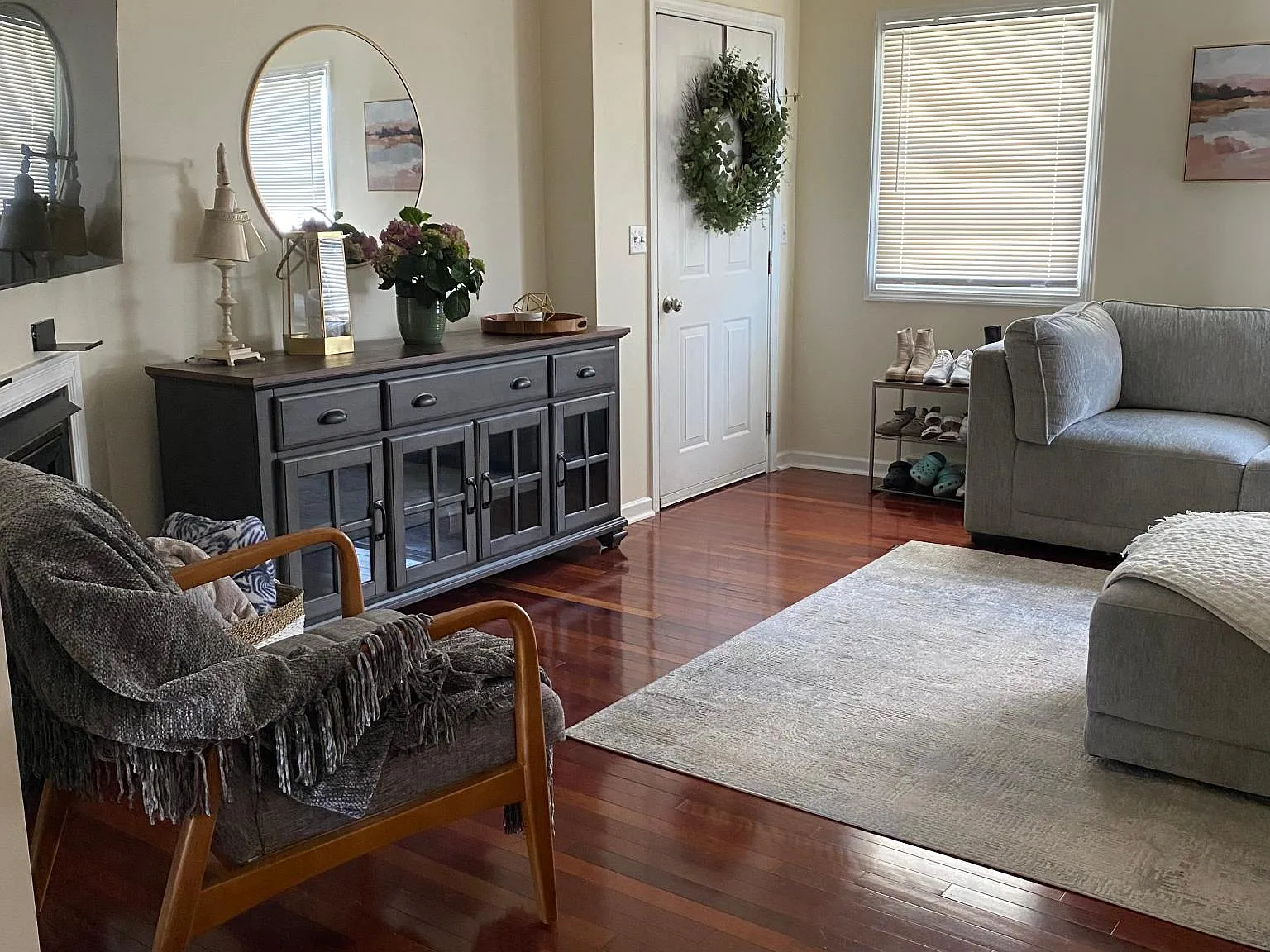 2 bed, 950 sqft, $1,500 — Photo 3