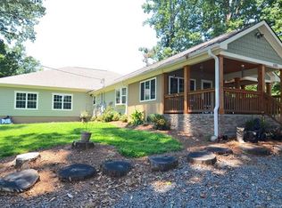 11325 Abernathy Rd, Charlotte, NC 28216