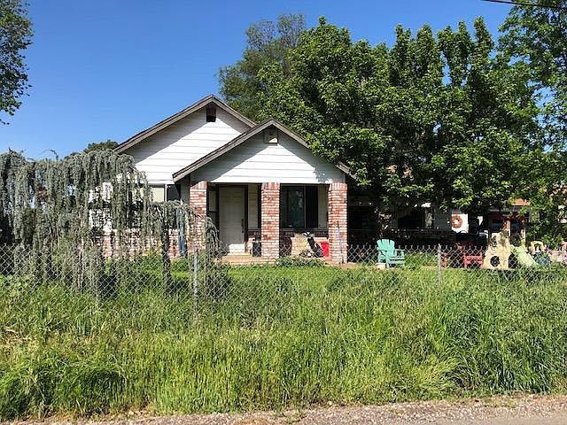 1st image of 8272 Carmencita Ave