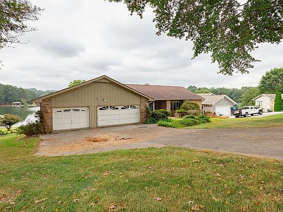 2nd image of 231 Chatuga Way