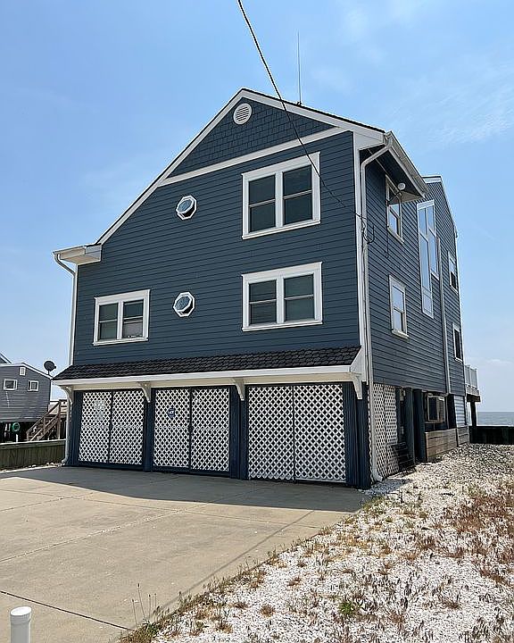 1st image of 244 Cove Rd