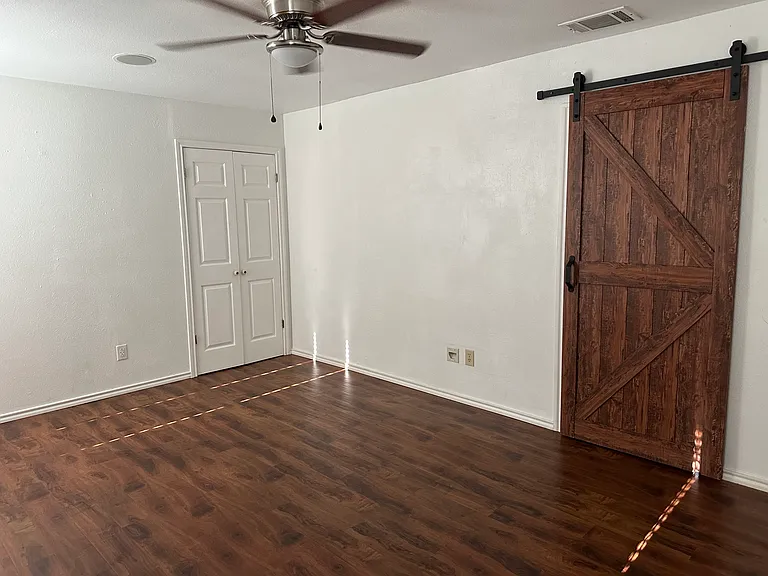 6301 Galaxie Rd — Photo 16