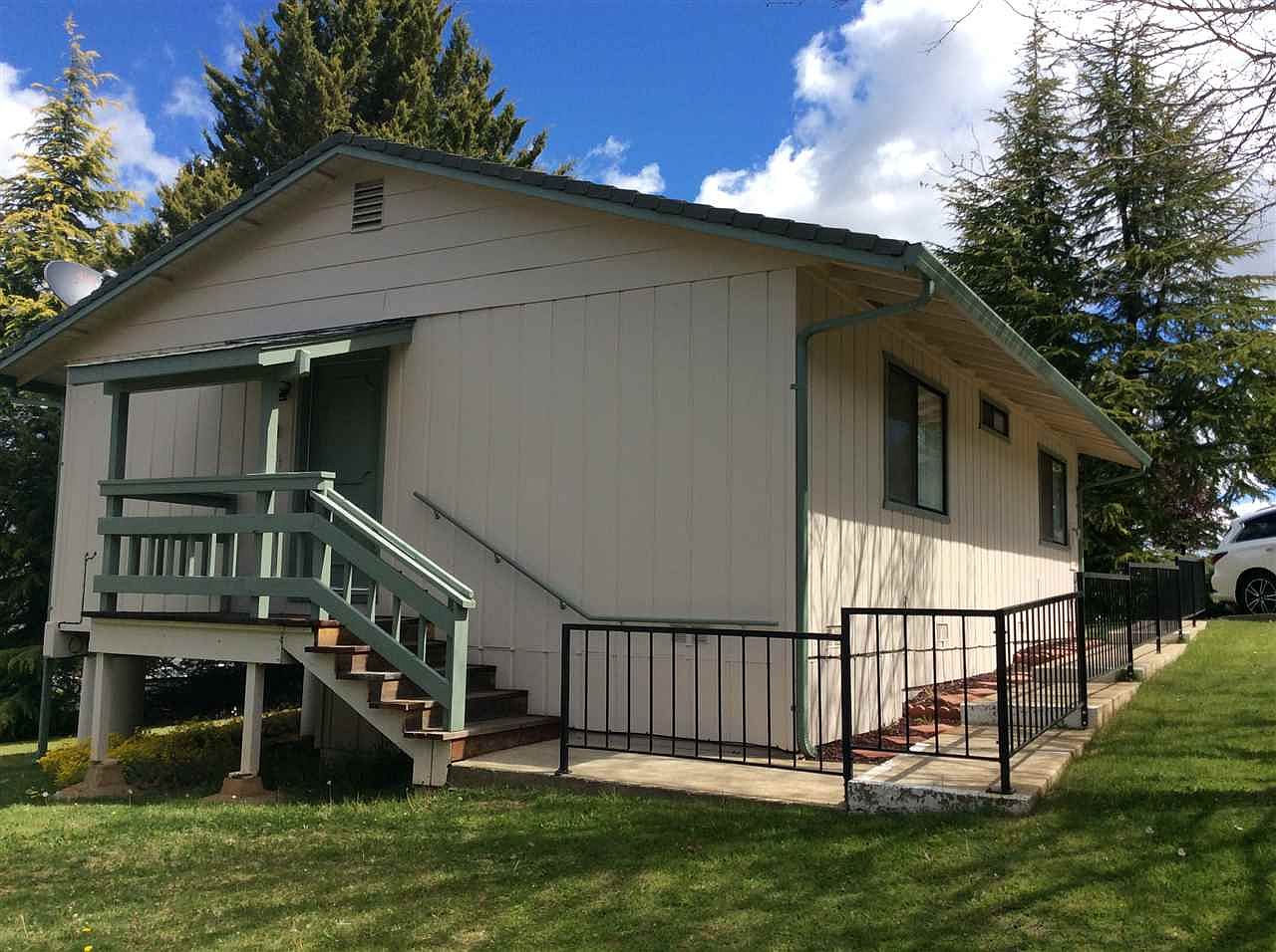 801 Sierra Vista Way APT 1, Yreka, CA 96097 Zillow