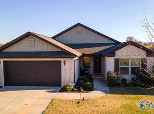 226 Hydra Cir, Huntsville, AL 35811