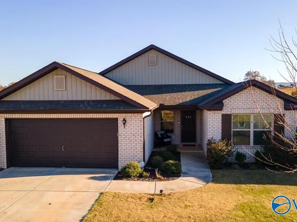 226 Hydra Cir, Huntsville, AL 35811