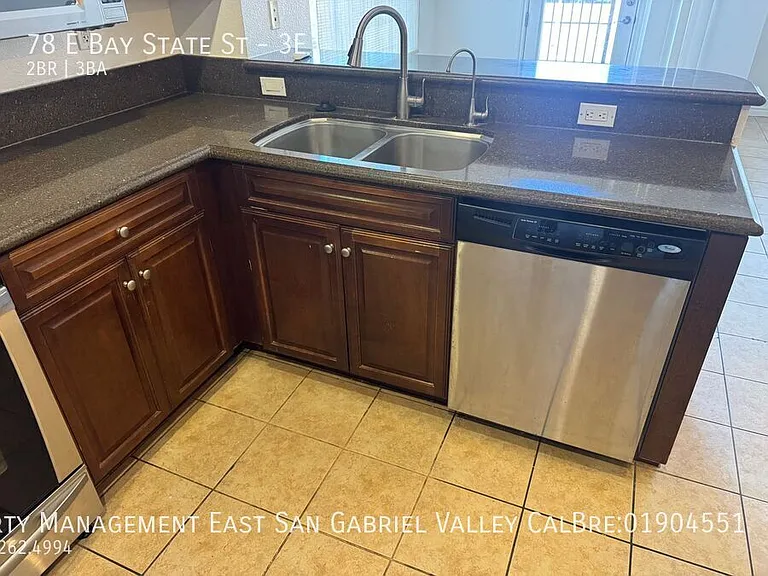 78 E Bay State St #3E — Photo 8