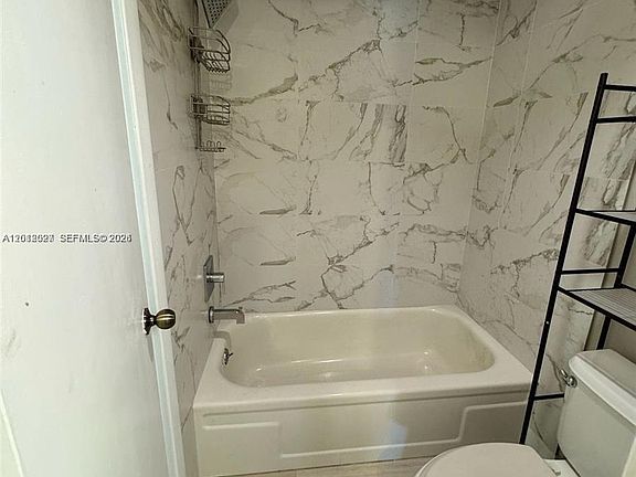 5th image of 1100 Saint Charles Pl