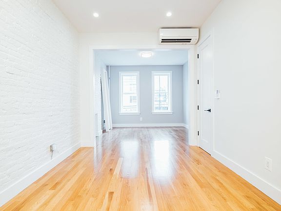 5th image of 351 Grove St #2A