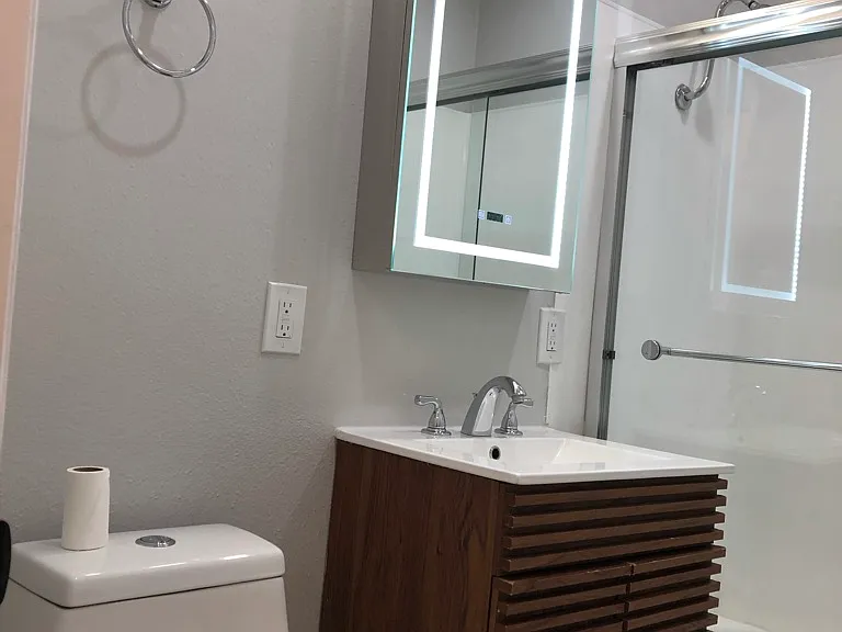 120 Roswell Ave #9 — Photo 41