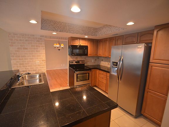 5th image of 1799 La Grande Dr