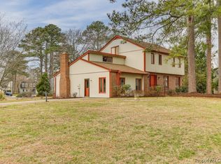 301 N Starfish Ct, Hampton, VA 23669