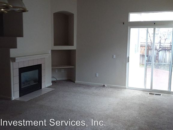 5th image of 7365 Grand Island Dr