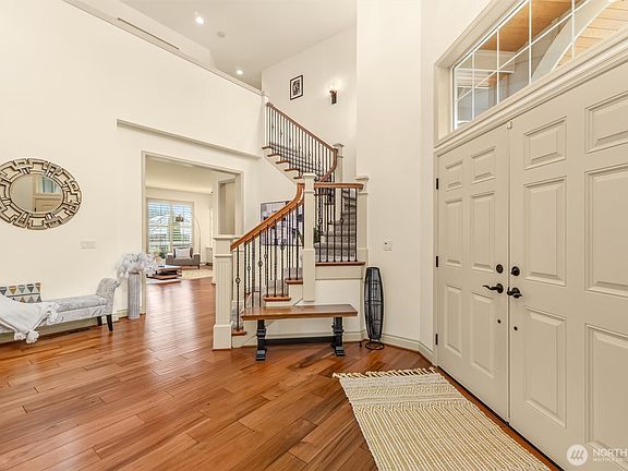 5th image of 20230 86th Place NE